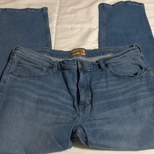 Wrangler Men's Relaxed Fit Blue Jeans